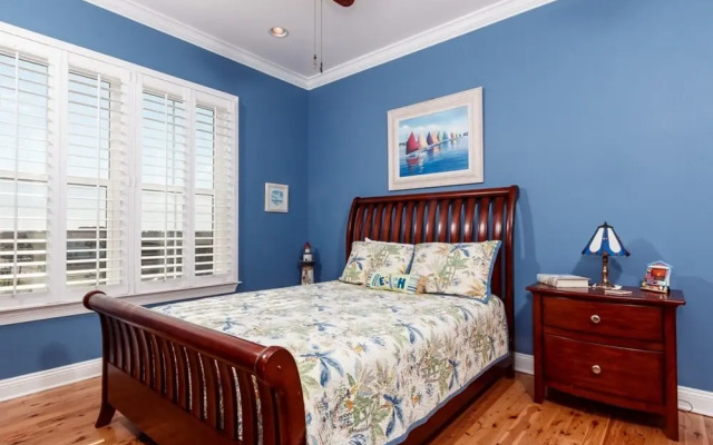 Sandy Beach Pensacola Beach