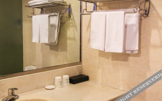Tianting Business Hotel (Hefei Pedestrian Street)