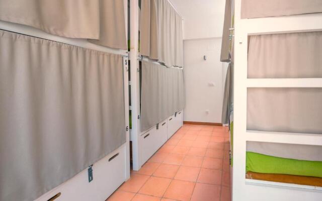 Tarifa Kite Hostel