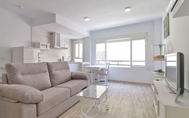 Nice Studio Torre del Mar Beach