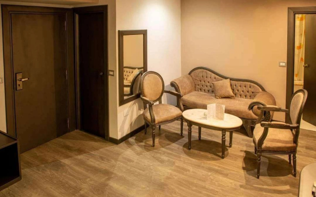 Hotel Donia