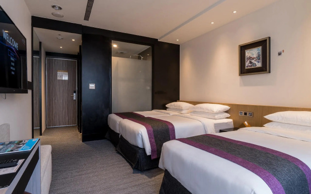 Royal Roi Hotel