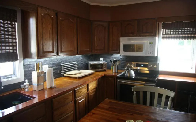 Charming Home Near Ski Areas