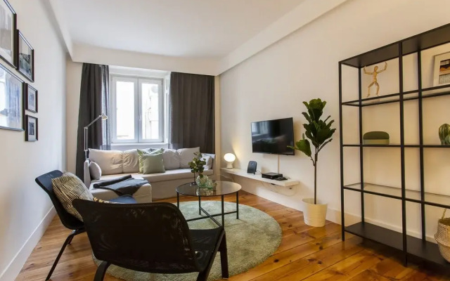 ALTIDO Luxurious 2BR Apt w/workspace n Principe Real, nearby Rato subway