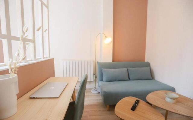 Appart' Hôtel Pink Cosy 5min RER Proche Paris