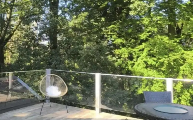 Charming Studio the Heart of the Forest