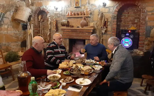 Guest House Godogani