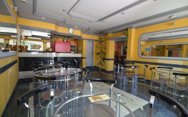 Hotel 24 Jul