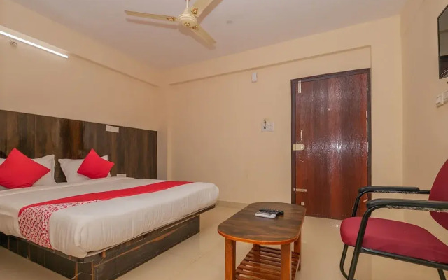 OYO 28778 La Melodie Inn