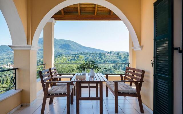 Hilltop Holiday Residence