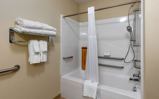 Comfort Inn & Suites Marion I-57