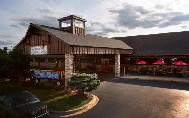Wildwood Lodge  St Paul