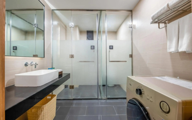 Holiday Inn Guangzhou Zhujiang New Town by IHG