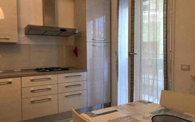 055 G&G house (011015-LT-2119)