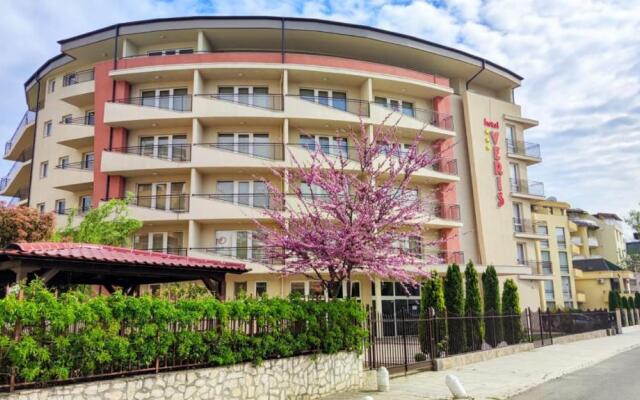 Hotel Veris