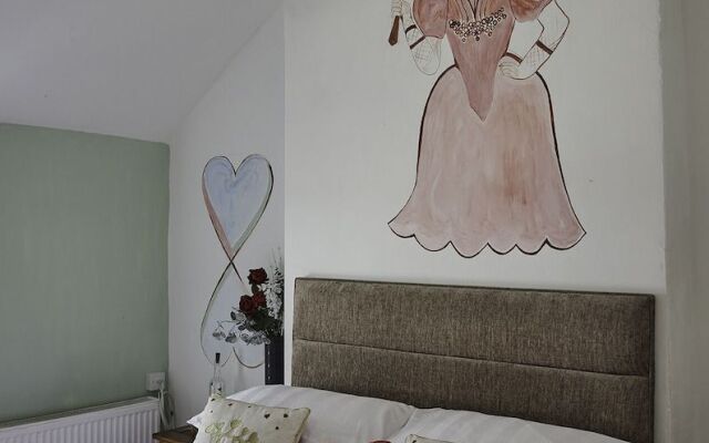 Violets Wonderland Cottage