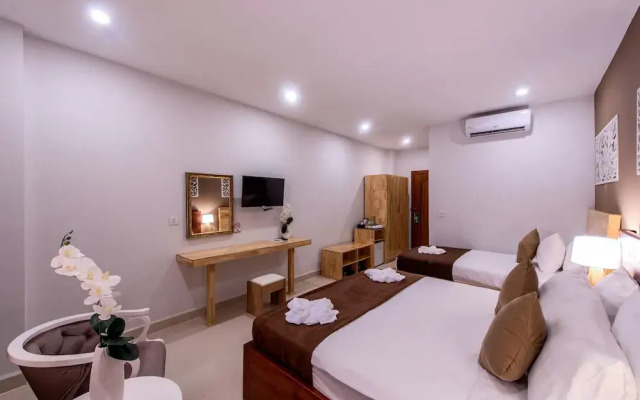 Double S Hotel