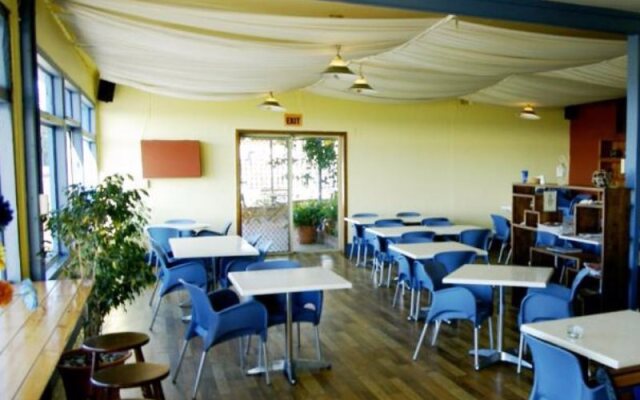 Esperance Beachfront Resort