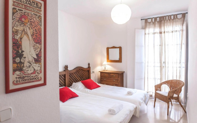 Conde Ibarra Central by Valcambre