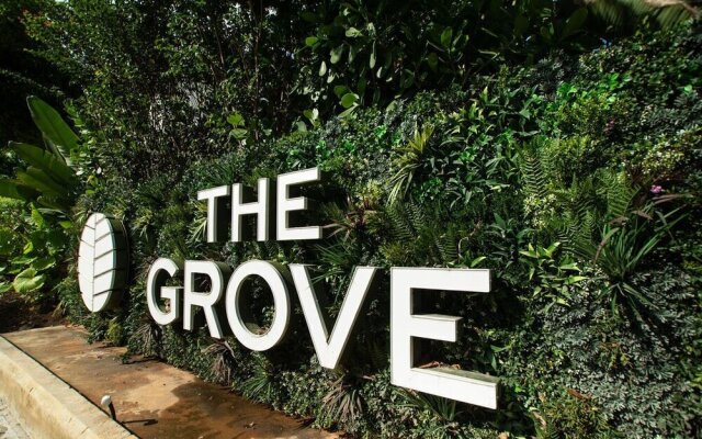 Cayman Luxury Rentals at The Grove
