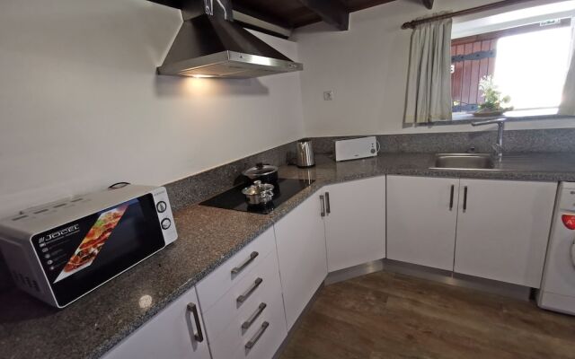 Villa Nova Madeira no Funchal Casa A e B