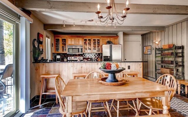 Woodbridge Condos by Snowmass Vacations