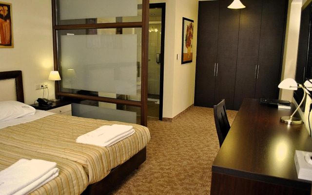 Kallirroe Hotel