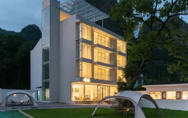 Yangshuo and Mountain Homestay