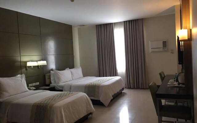 Smallville 21 Hotel