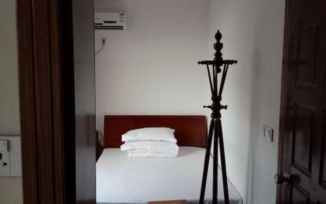 Xitang Xuyue Theme Inn