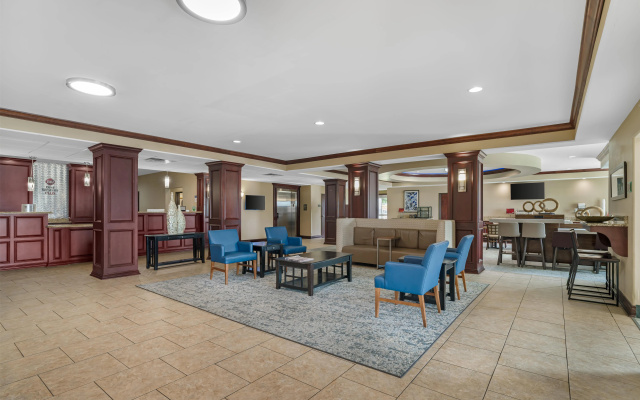 Best Western Plus Chalmette Hotel