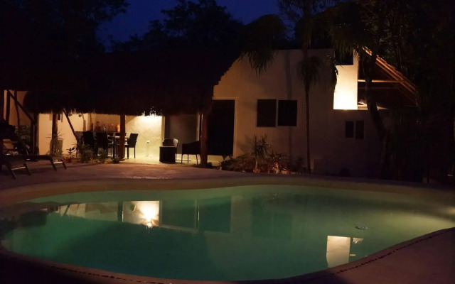 Pura Vida Cancun, Guesthouse.