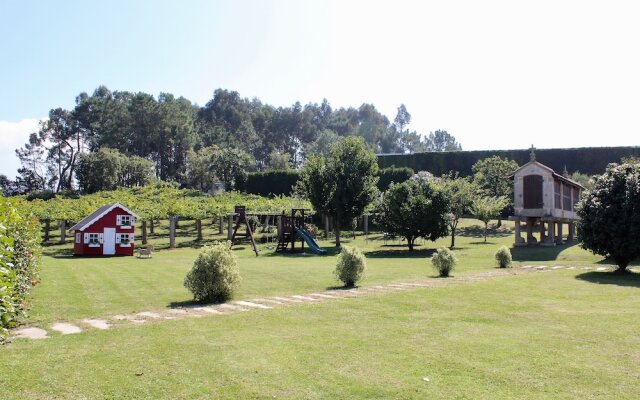 Enoturismo y Bodega Lagar de Costa