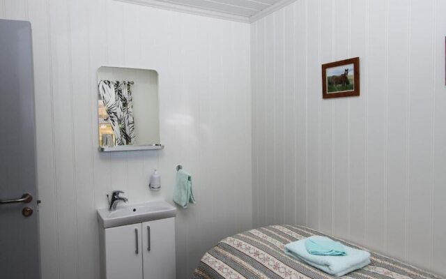 Guesthouse Steindórsstadir