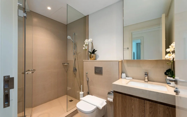 Sleek 2BR at Downtown Close to Dubai Mall