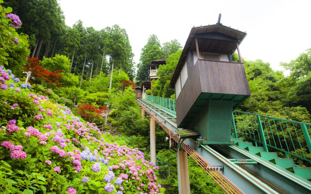 Hotel Kazurabashi