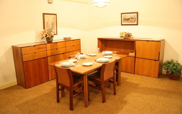 Nile Star Suites & Apartments