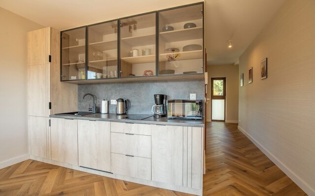 RentPlanet - Green Park Resort