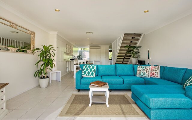 2 James Cook Apartments Holiday Rental