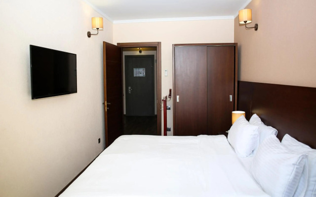 Hotel Corner Inn