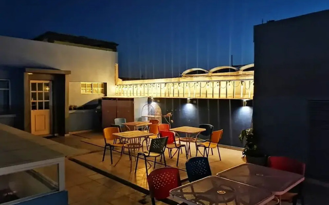 Petit Hostel