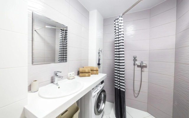 Apartments Roksolany 16