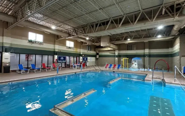 Ramada Waupaca