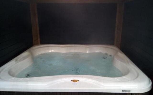 Riddings Wood lodges