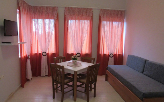 Poseidon Apartments