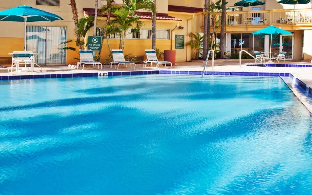 La Quinta Inn & Suites by Wyndham St. Pete-Clearwater Airpt