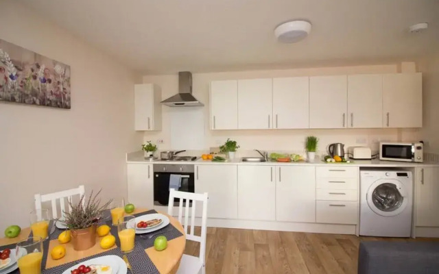 Stayzo Stylish Accommodation in Southampton 10