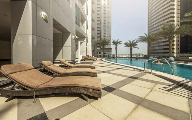 Maison Privee - High-Floor Trendy Apt w/ Marina, Palm & Ocean Vws