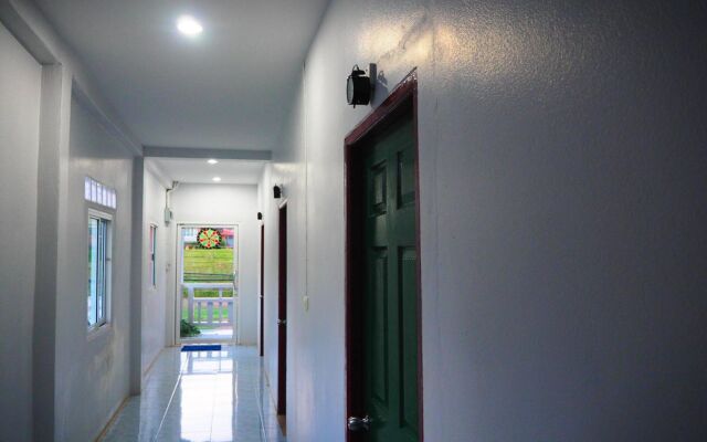 Wayla Hostel - Adults Only