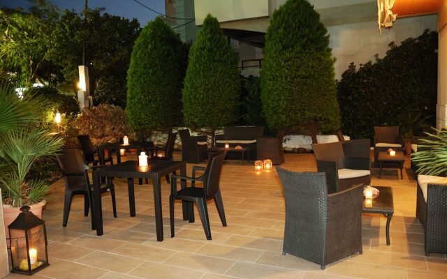 Ilion Hotel